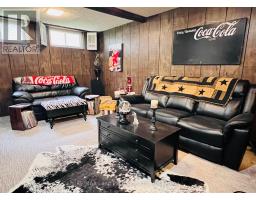 14 MCDONALD STREET W - 38