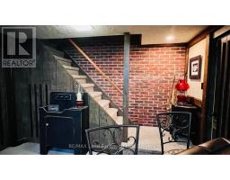 14 MCDONALD STREET W - 39