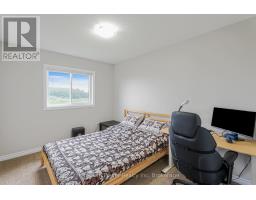 1426 CAEN AVENUE - 19