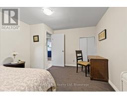 206 MAPLE AVENUE - 34