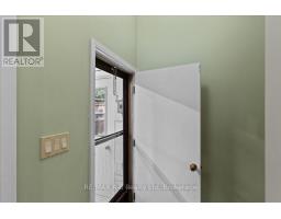 206 MAPLE AVENUE - 37