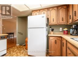 2210 WILLIAM SHAKESPEARE STREET - 23