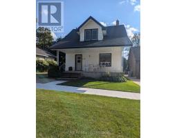 440 BINNING STREET W - 1