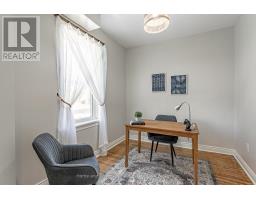 52 ONTARIO STREET N - 9