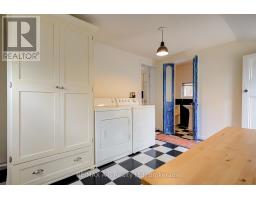 258 DOURO STREET - 13