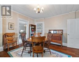 243 ALBERT STREET - 14