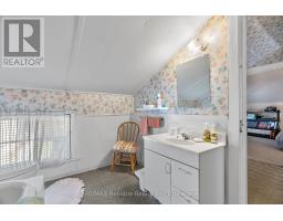 243 ALBERT STREET - 27