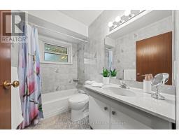 1452 MARY AVENUE - 20