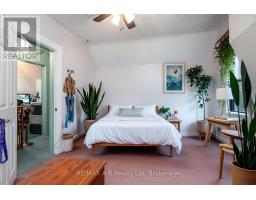 48 FRANKLIN DRIVE - 15