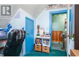 48 FRANKLIN DRIVE - 18