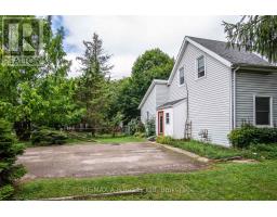 48 FRANKLIN DRIVE - 21