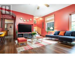 48 FRANKLIN DRIVE - 7
