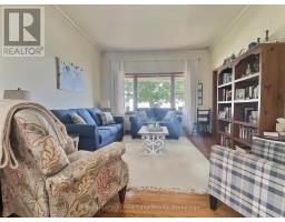 78 VICTORIA AVENUE E - 16