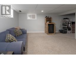 72 CARRALL STREET - 27