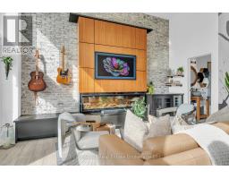 205 - 276 KING STREET W - 31