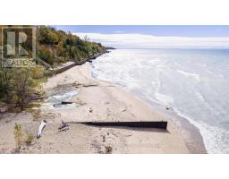 74515 WOODLAND DRIVE - 21
