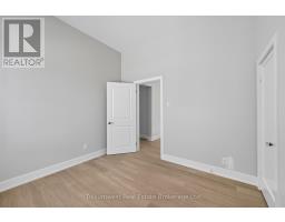 60 1/2 ST CATHARINE STREET - 18