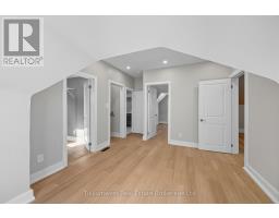 60 1/2 ST CATHARINE STREET - 25
