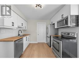 60 1/2 ST CATHARINE STREET - 41
