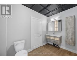 60 1/2 ST CATHARINE STREET - 7