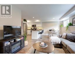 5 - 3199 VIVIAN LINE 37 - 15