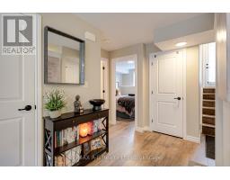 5 - 3199 VIVIAN LINE 37 - 6