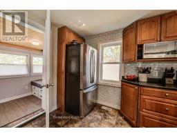 53 MADDISON STREET E - 8