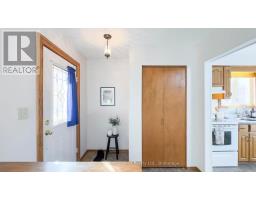 8 DUNSFORD CRESCENT - 11