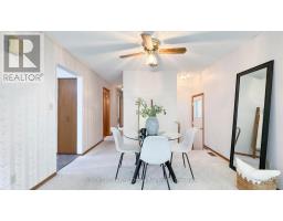 8 DUNSFORD CRESCENT - 18