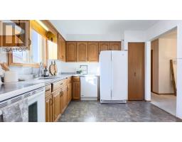 8 DUNSFORD CRESCENT - 20