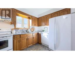 8 DUNSFORD CRESCENT - 21