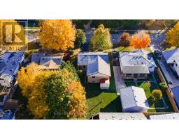 8 DUNSFORD CRESCENT - 7