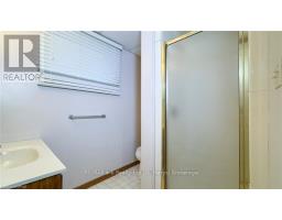 110 KENT AVENUE - 31