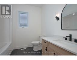 7 NELSON STREET - 8