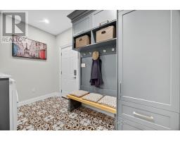 517 SILVERBIRCH DRIVE - 21