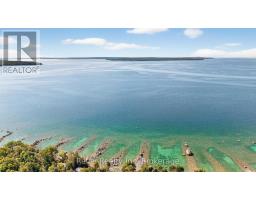 517 SILVERBIRCH DRIVE - 33