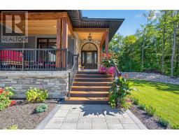 517 SILVERBIRCH DRIVE - 6