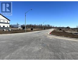 BL-11 OAKRUN AVENUE - 11