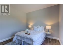 276 QUEEN STREET S - 23