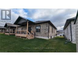 276 QUEEN STREET S - 34