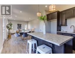 274 QUEEN STREET S - 17