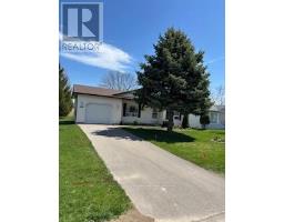 101 MEADOWVIEW LANE S - 1
