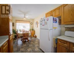101 MEADOWVIEW LANE S - 10