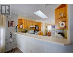 101 MEADOWVIEW LANE S - 13
