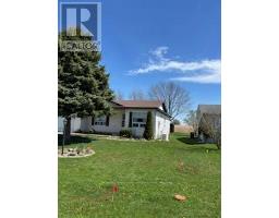 101 MEADOWVIEW LANE S - 2