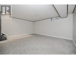 2 - 165 GREEN VALLEY DRIVE - 34