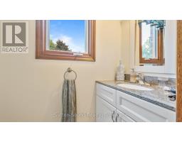 373 SCENIC DRIVE - 17