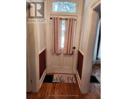 246 WELLINGTON STREET - 19