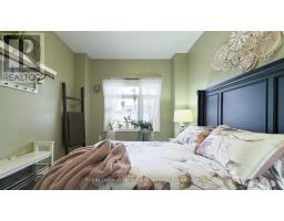 84 ROWE AVENUE - 26