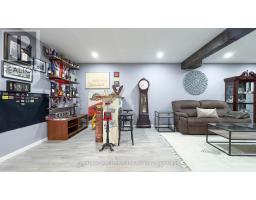 84 ROWE AVENUE - 31